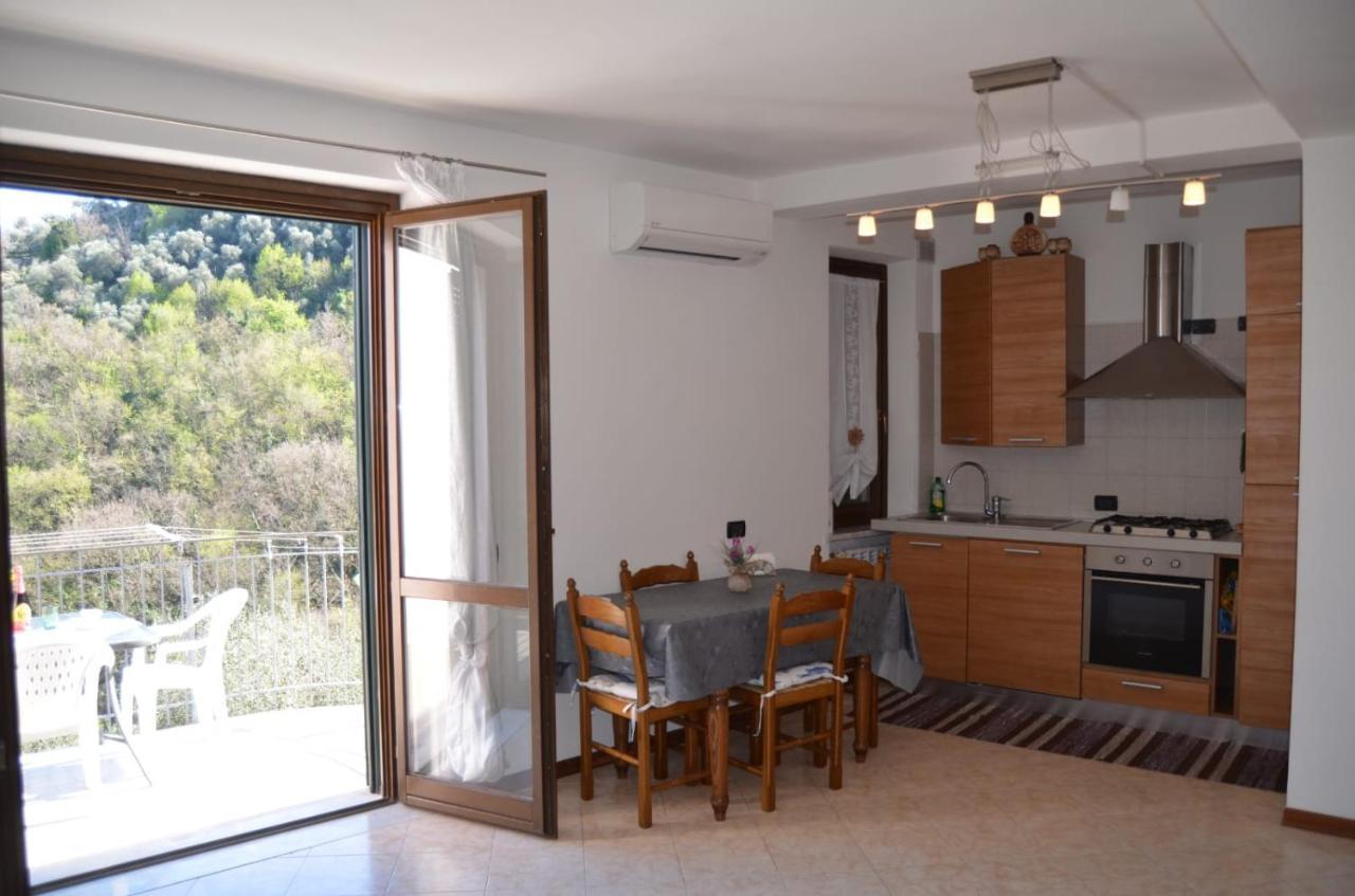 Wonderful Sea View - Terrace And Parking Apartment เฟสซาโน ภายนอก รูปภาพ